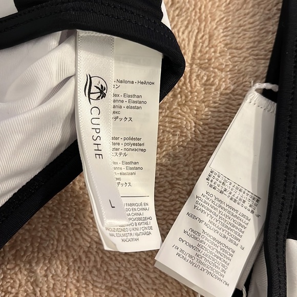 NWT TWO PIECE BATHING SUIT - Picture 6 of 7